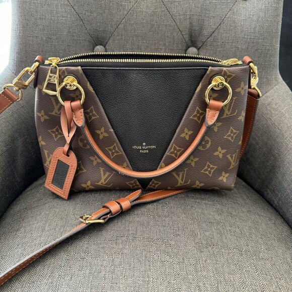 LOUIS VUITTON Monogram V Tote BB - Picture 1 of 13